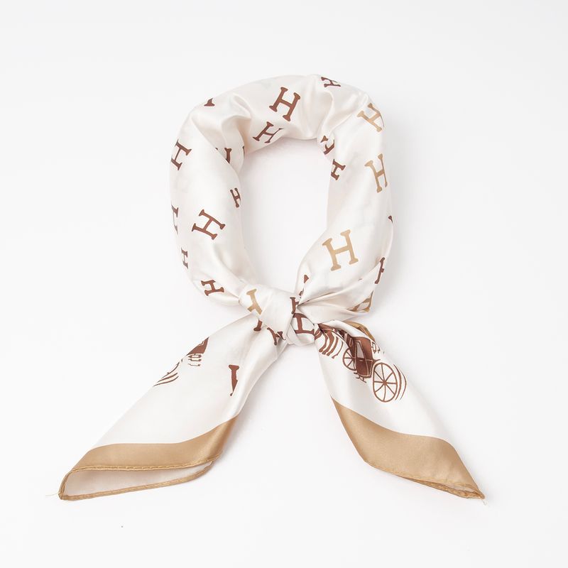 Lite skjerf med H-print - beige