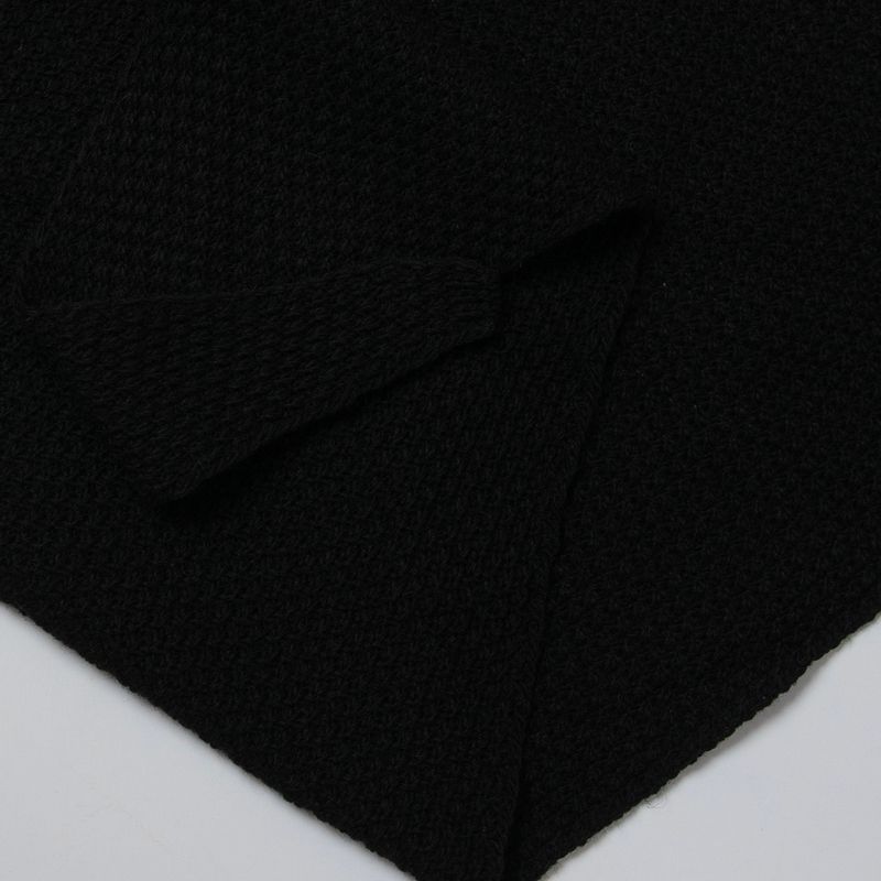 Perlestrikket triangel skjerf - svart