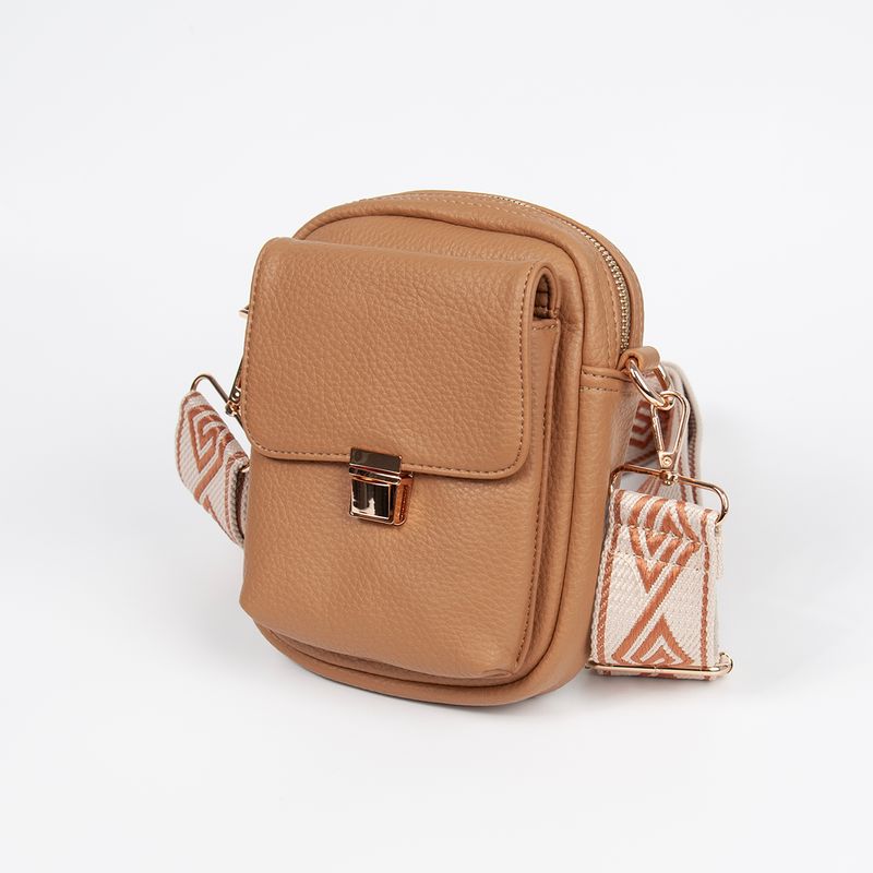 IDA citybag med mønstret rem - cognac