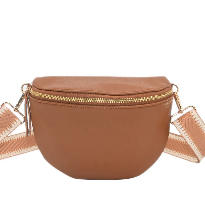 Hovedbilde PEPPER bumbag med mønstret rem - cognac