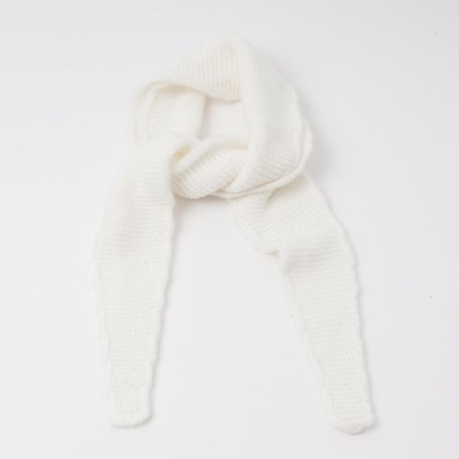 Huvudbild Elegant vit stickad halsduk – Mjuk och ...